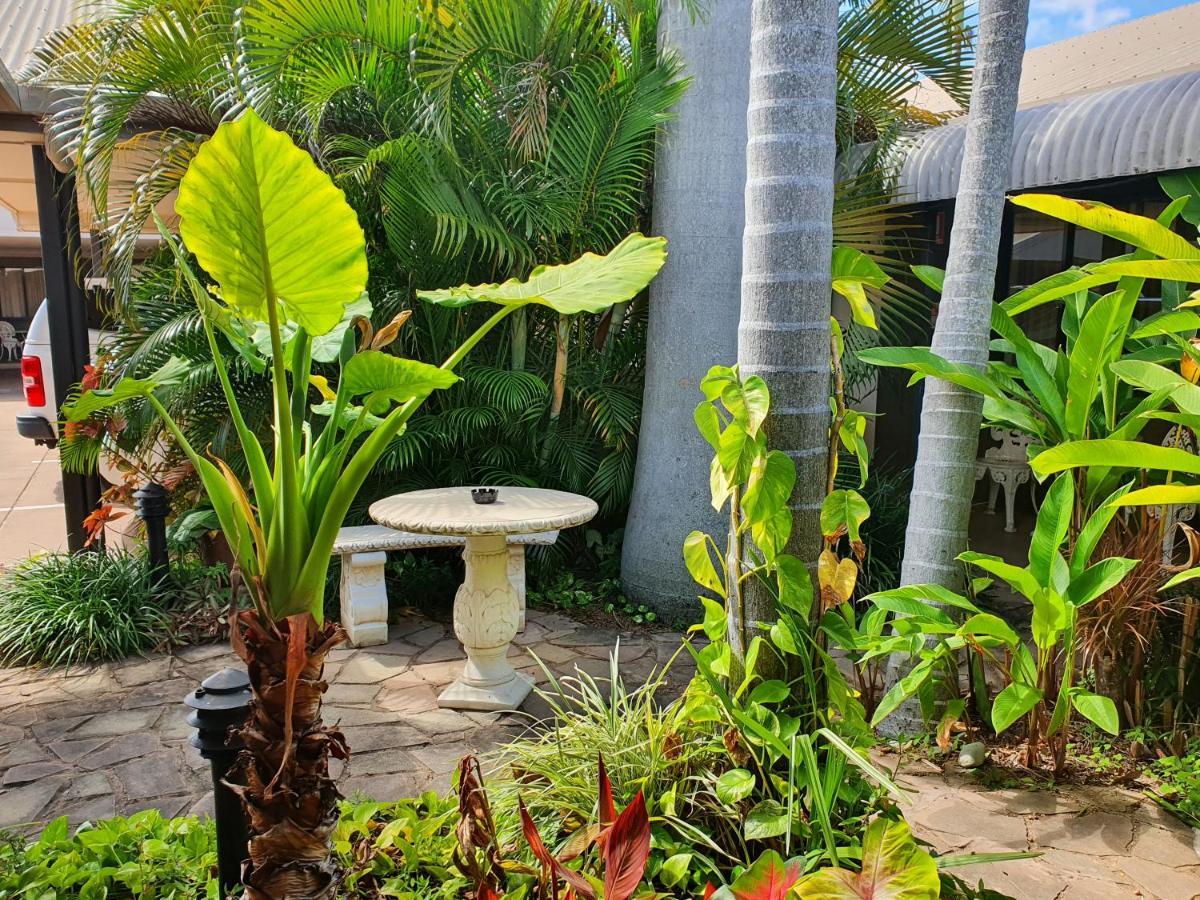 Palms Motor Motel 4*